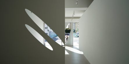 小松敏宏個展「空間概念：透視2022.9.3」