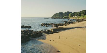 西山勲写真展「Papa, You're Crazy〈クジラと天体、父の島〉」